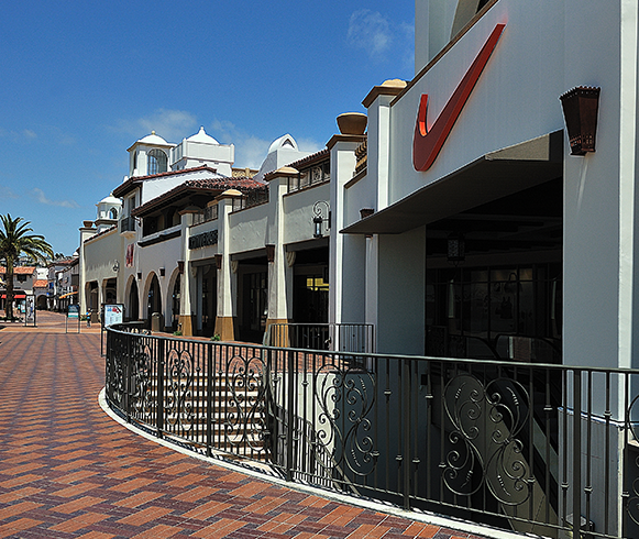Exterior view of the Outlets at San Clemente