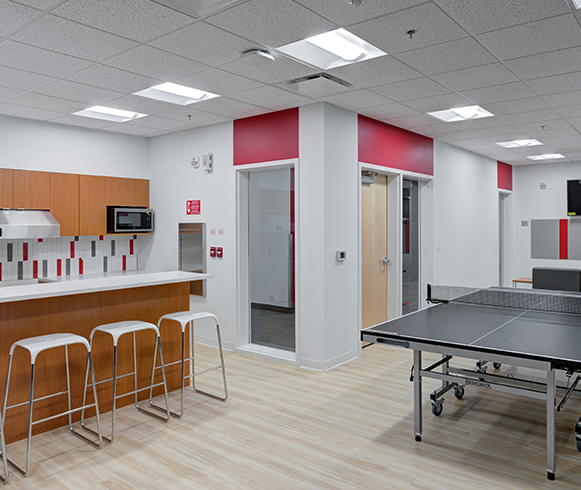 Interior view of campus communal kitchens at the Campus View Suites at Utah Tech University