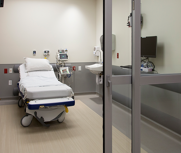 Patient room at the Farmington Health Center