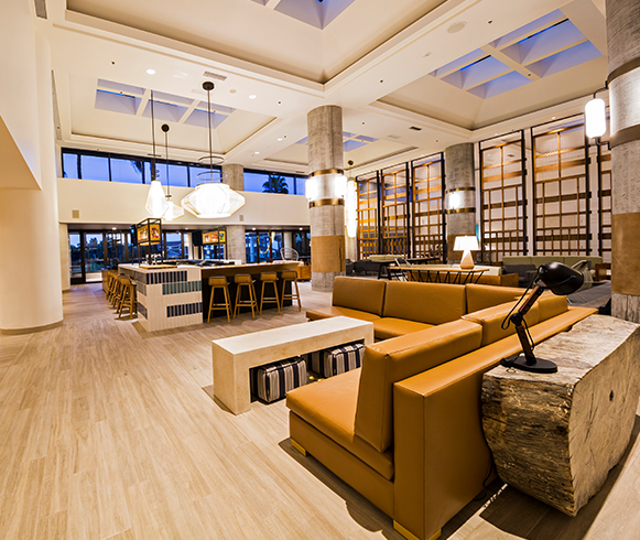 Interior view of lounge & bar at the Westdrift Manhattan Beach Hotel