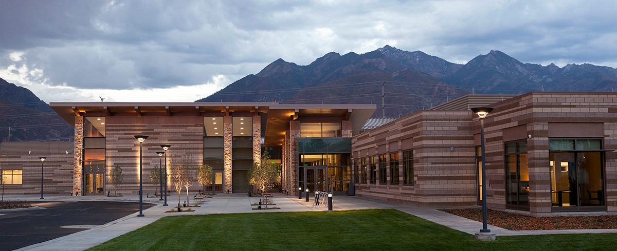 Exterior view of the entrance to Cottonwood Heights City Hall
