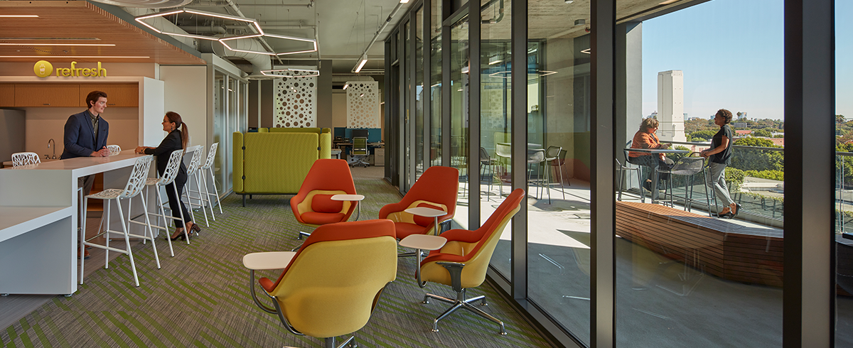 Seating areas at Kaiser Hollywood Romaine