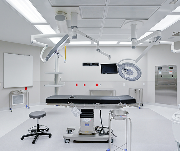 Interior view of operating room at the Menorah Medical Center Patient Bed Tower