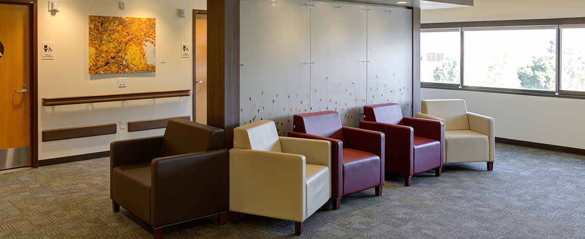 Interior view of the seating area at the San Leandro Hospital