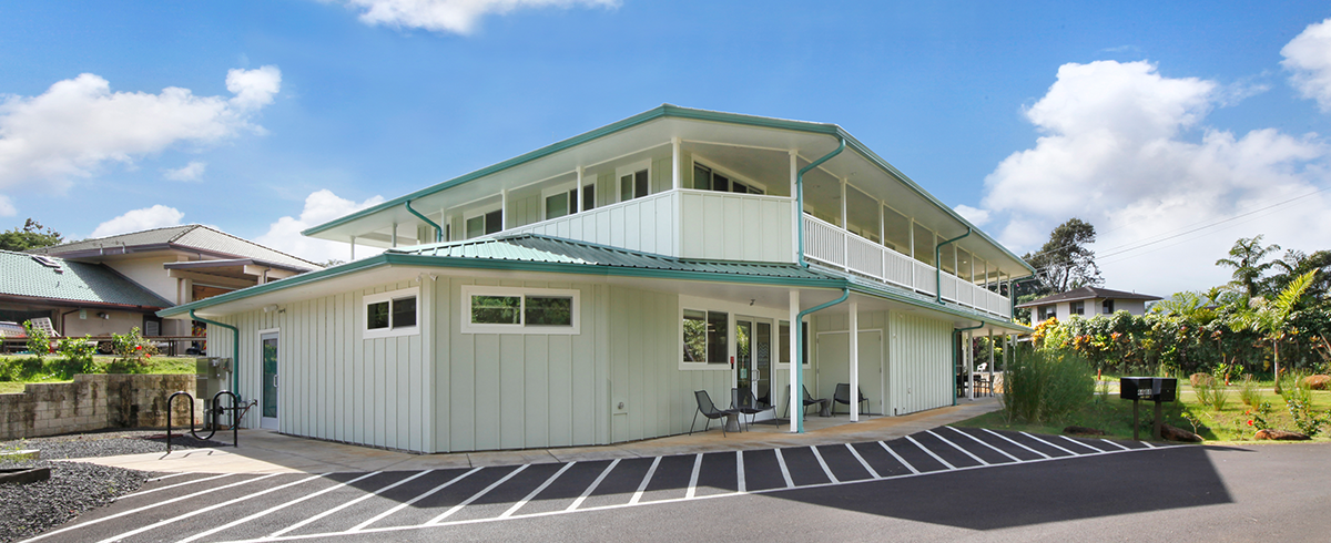 Exterior view of entrance to the Makana North Shore Urgent Care