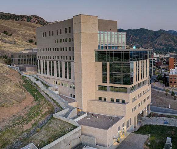Exterior shot of Huntsman Cancer Institute.