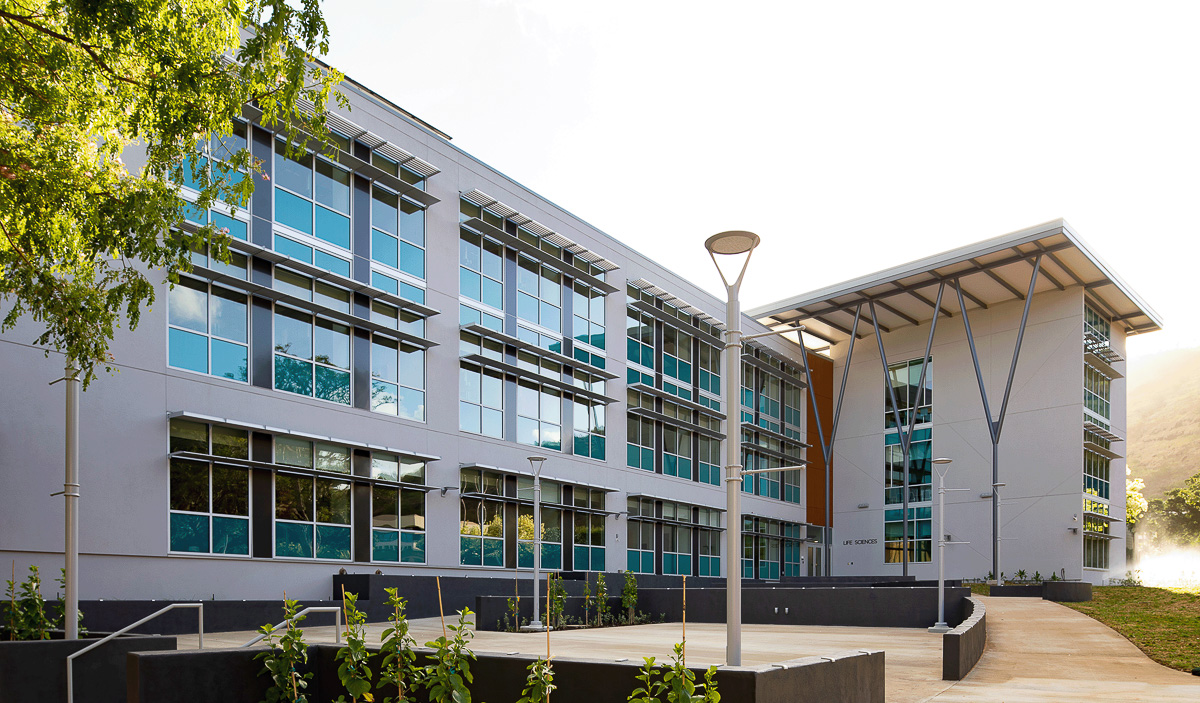 Exterior view of the entrance to the Pacific Biosciences Research Center at the University of Hawaii
