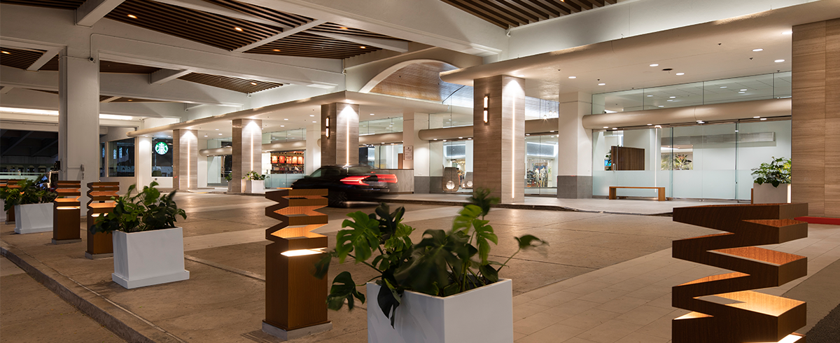 Exterior view of entrance to the Ala Moana Honolulu by Mantra